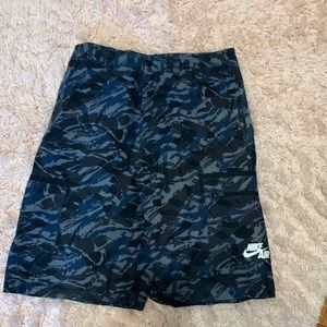 Blue/Black camo cargo Nike polyester shorts. Size 34 waist.